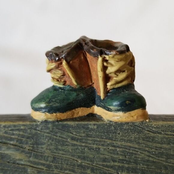 **NWT** Figi Graphics Gone Fishin' 3D Photo Frame - Picture 5 of 8